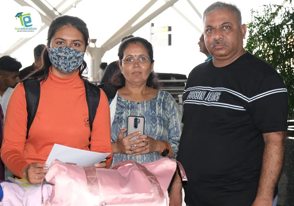 First Batch of Students Leave for Russia For Academic Session 2022-23
